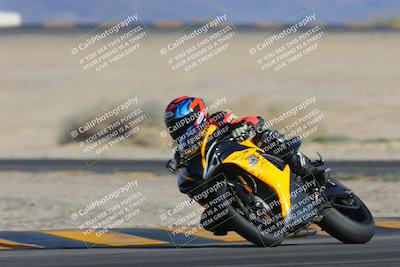 media/Feb-04-2023-SoCal Trackdays (Sat) [[8a776bf2c3]]/Turn 4 (Tree of Life 2pm)/